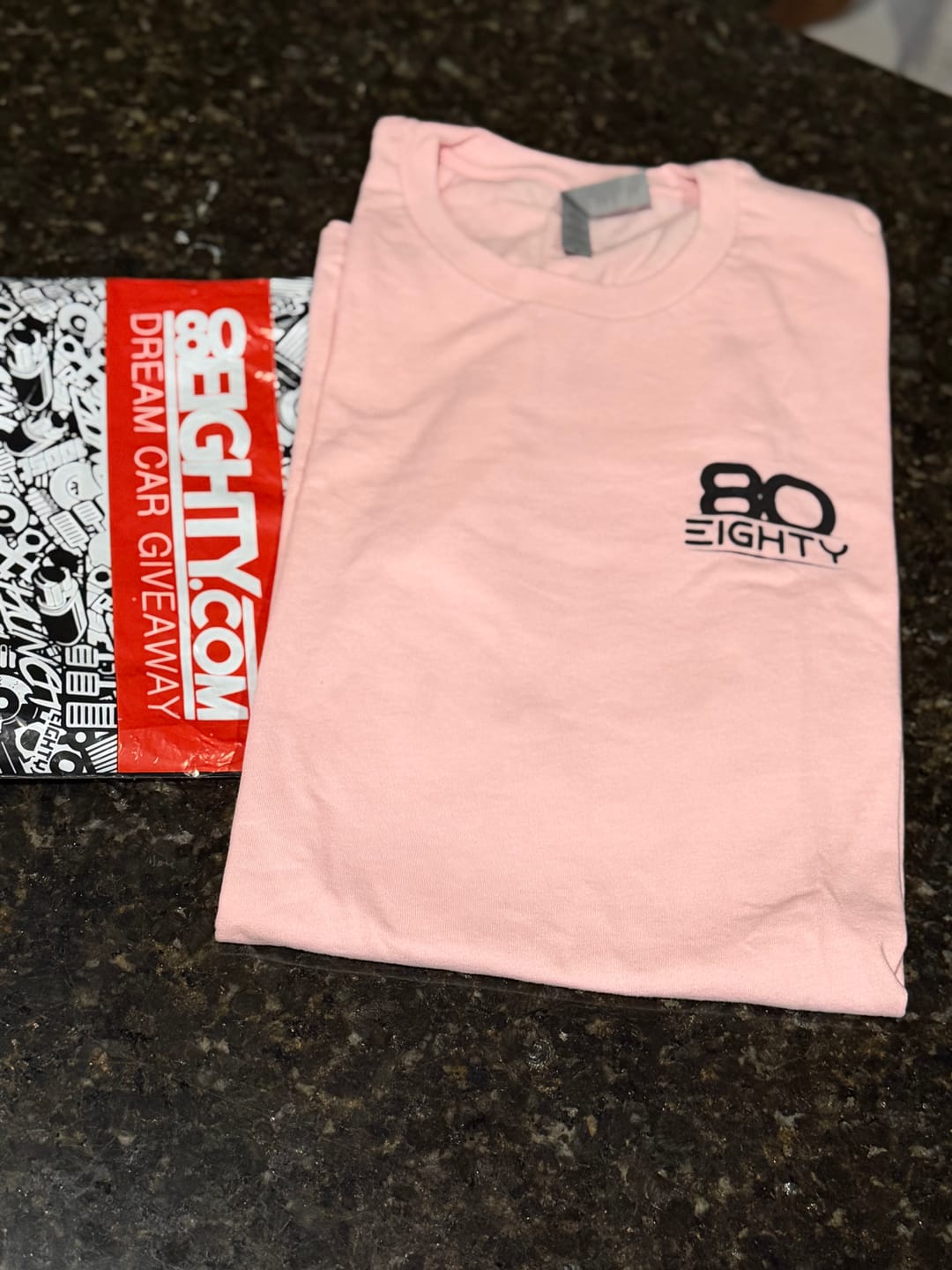 Customer photo review of 80Eighty® Mystery Shirt