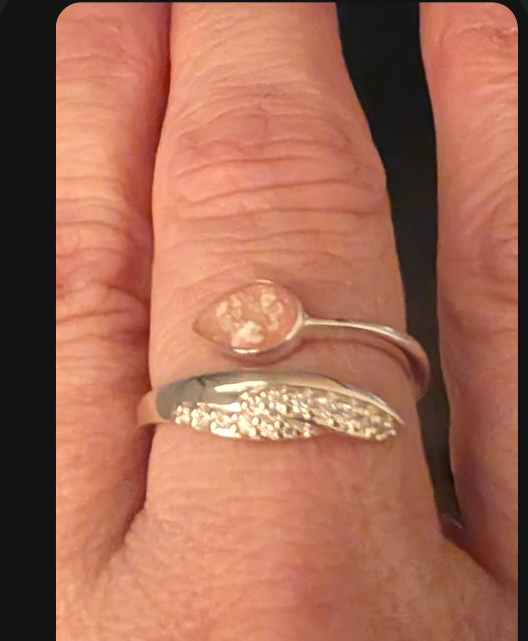 Customer photo review of Bedazzled Leaf Cremation Ring - Adjustable