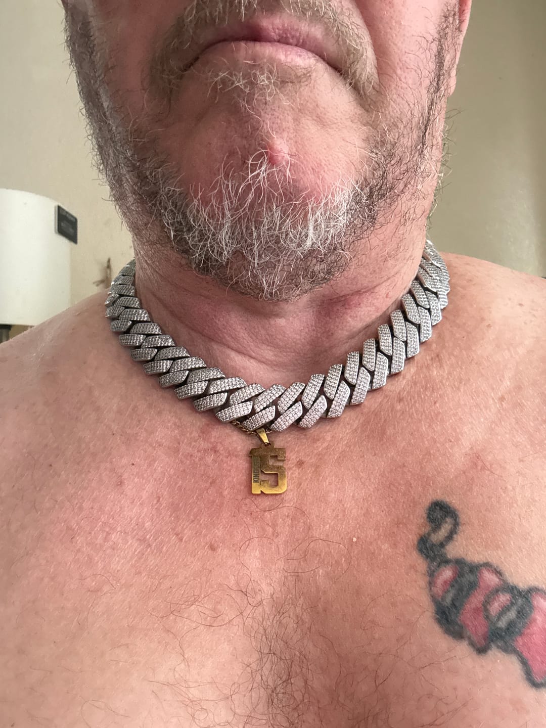 Customer photo review of 20mm 3 Row Prong Cuban Chain