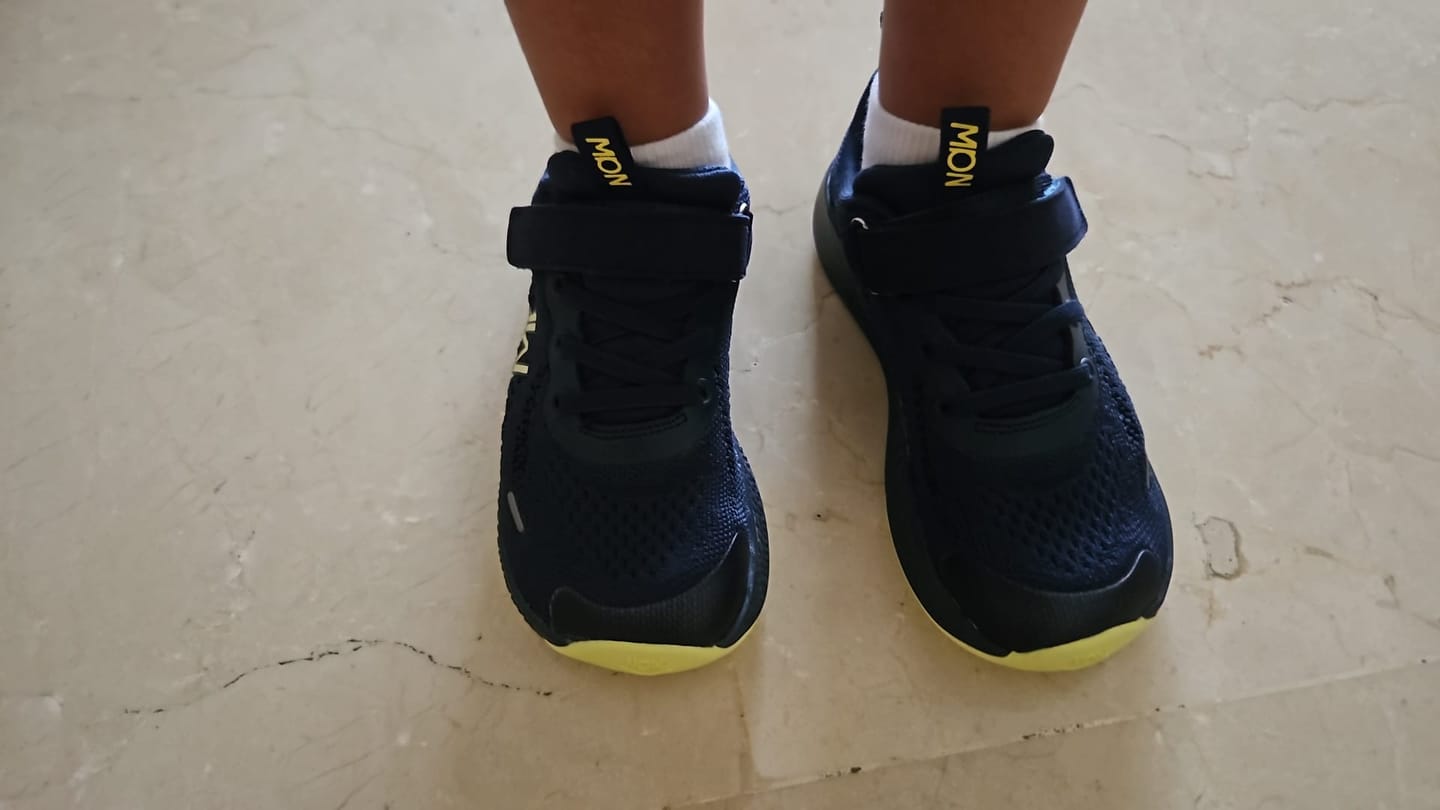 Customer photo review of Midnight Sail Kids 🏃‍♀️