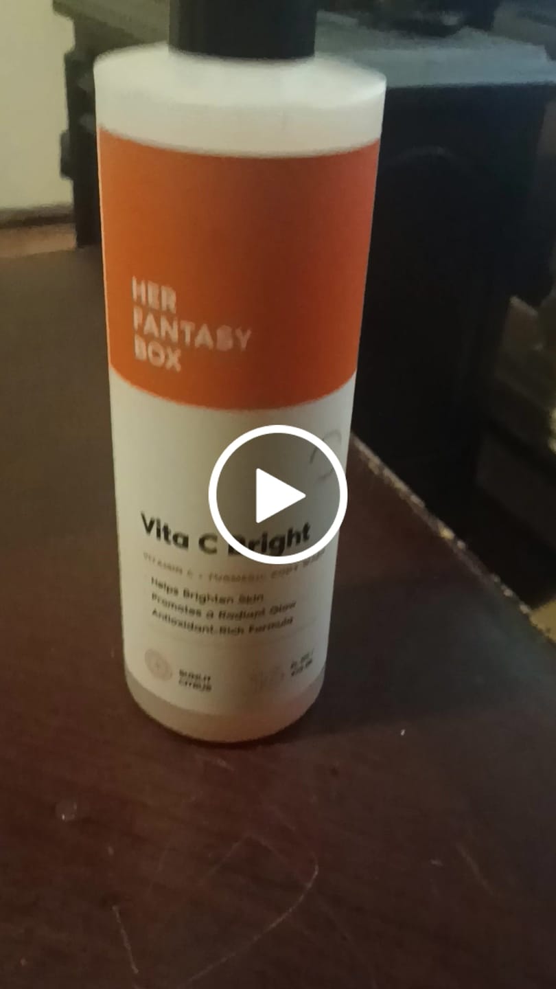 Customer video review of Vita C Bright - Turmeric Body Wash
