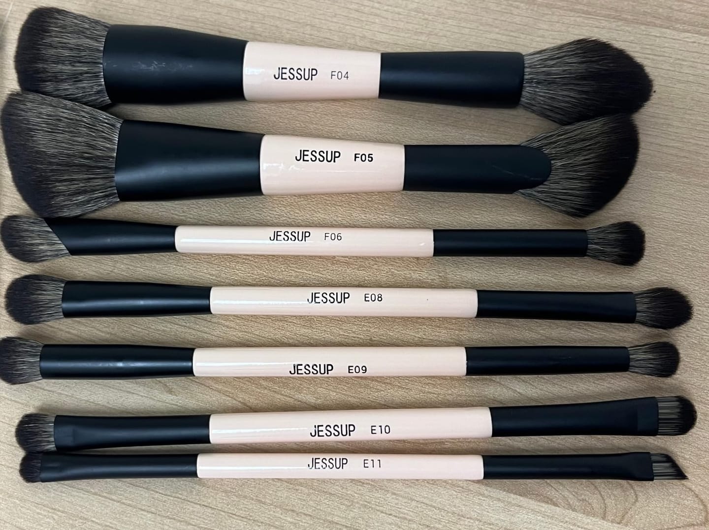 Customer photo review of Duo-End Brush Versatility Collection (Peach Dust) T600