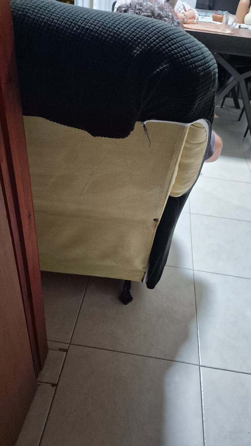 Customer photo review of כיסויי ג'קארד משובץ לכורסא נפתחת בכל הצבעים