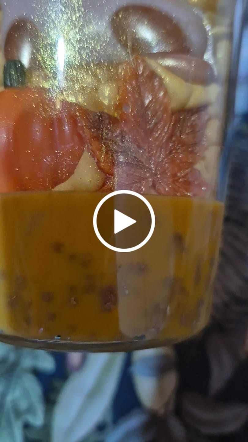 Customer video review of Colorante líquido para velas NARANJA PASTEL