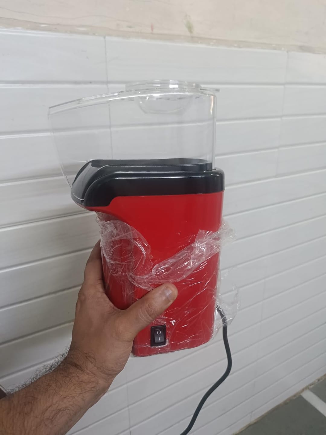 Customer photo review of Oil-Free Popcorn Maker Machine