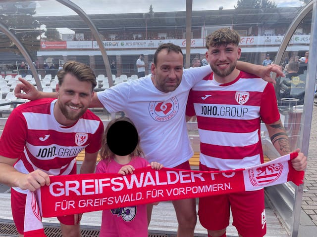 Customer photo review of DDR Ostalgie Shirt Unisex • BSG KERNKRAFTWERK GREIFSWALD