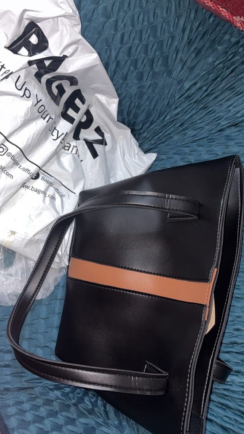 Customer photo review of Strip Bag - Black