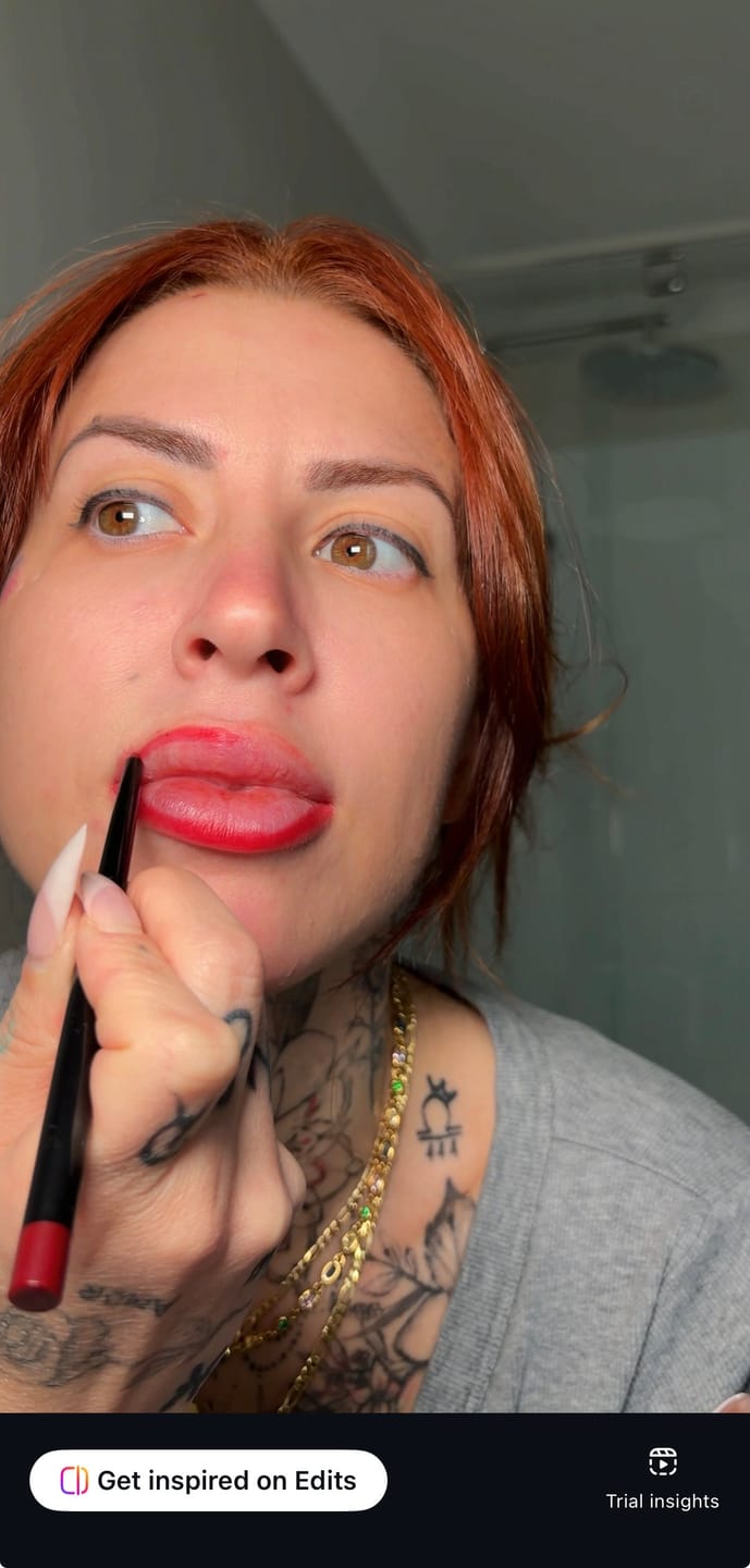 Customer photo review of Berry Defined Lip Liner