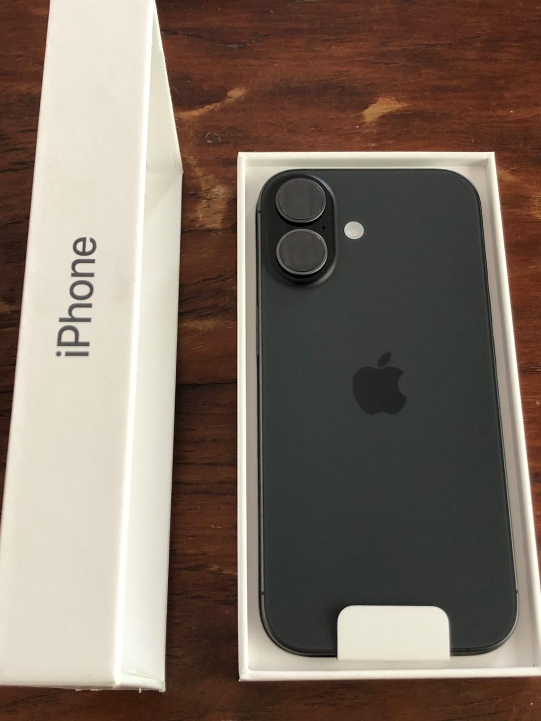 Customer photo review of IPhone 17 - Unlocked (Open Box)