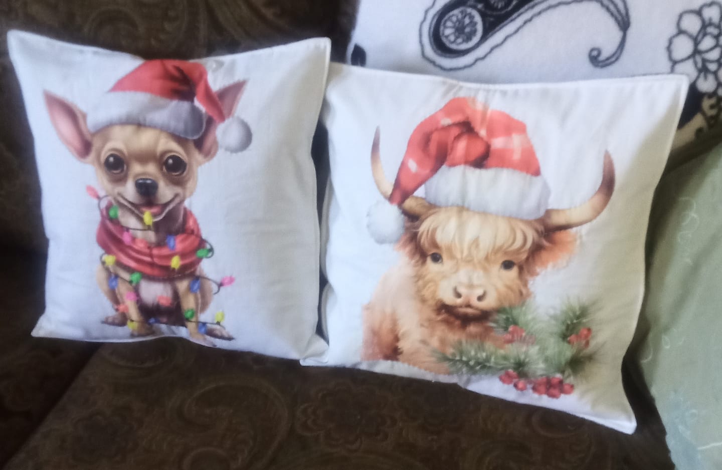 Customer photo review of Christmas Lights & Chihuahua Fabric Panel