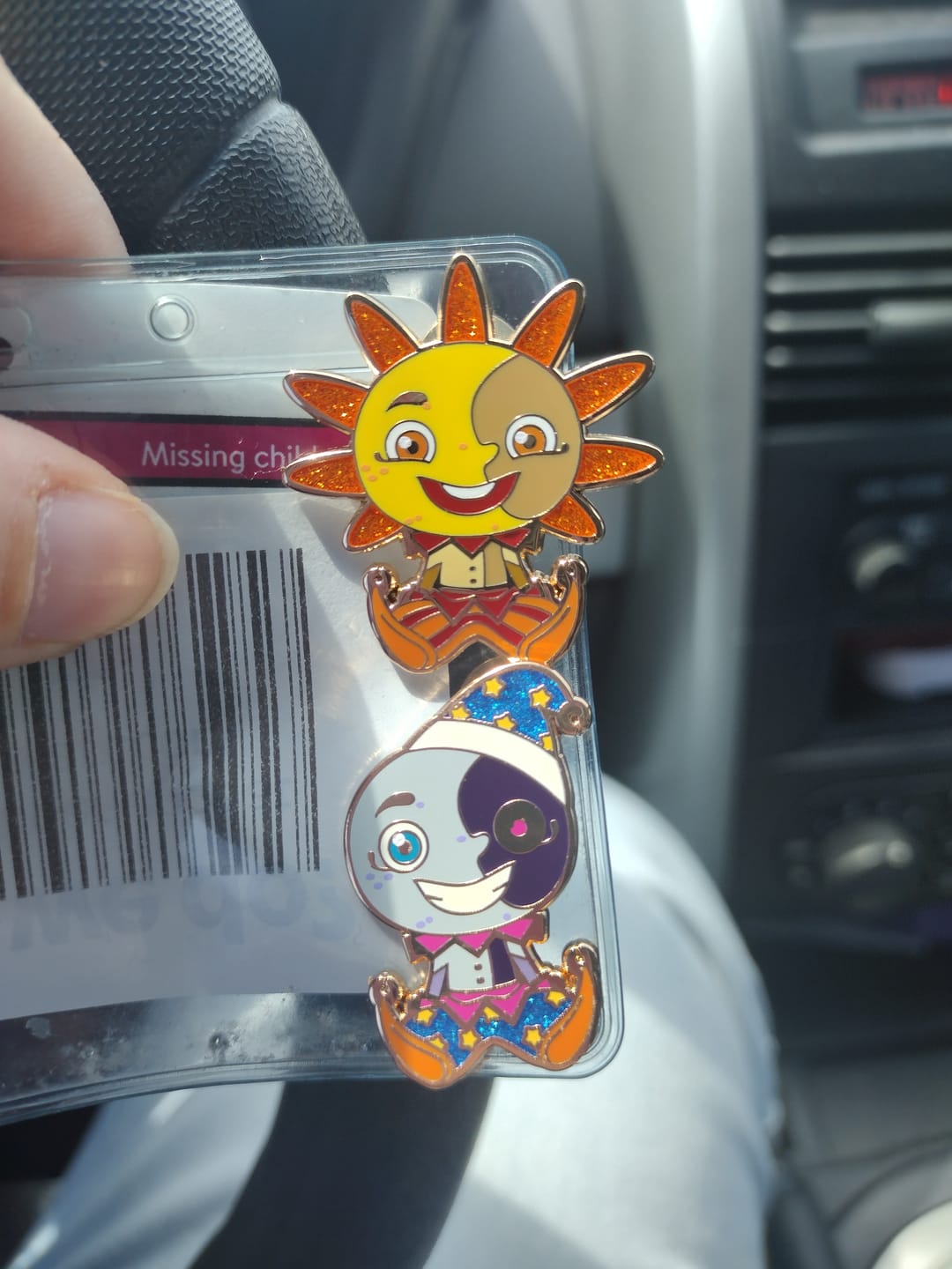 Customer photo review of Five Nights at Freddy’s Security Breach - Sun Daycare Attendant Collector’s Pin