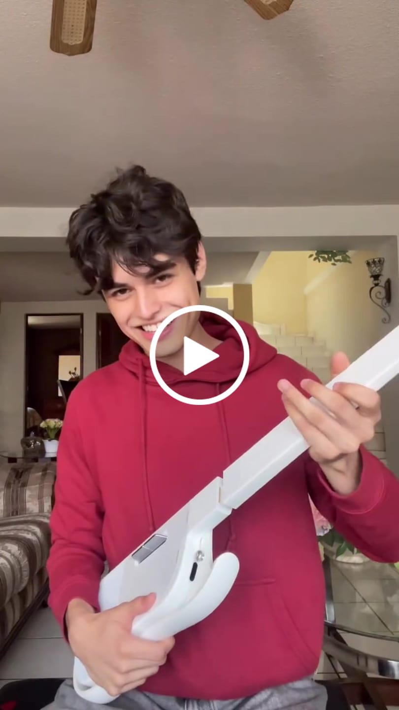 Customer video review of Donner VIVA Stringless Smart Guitar