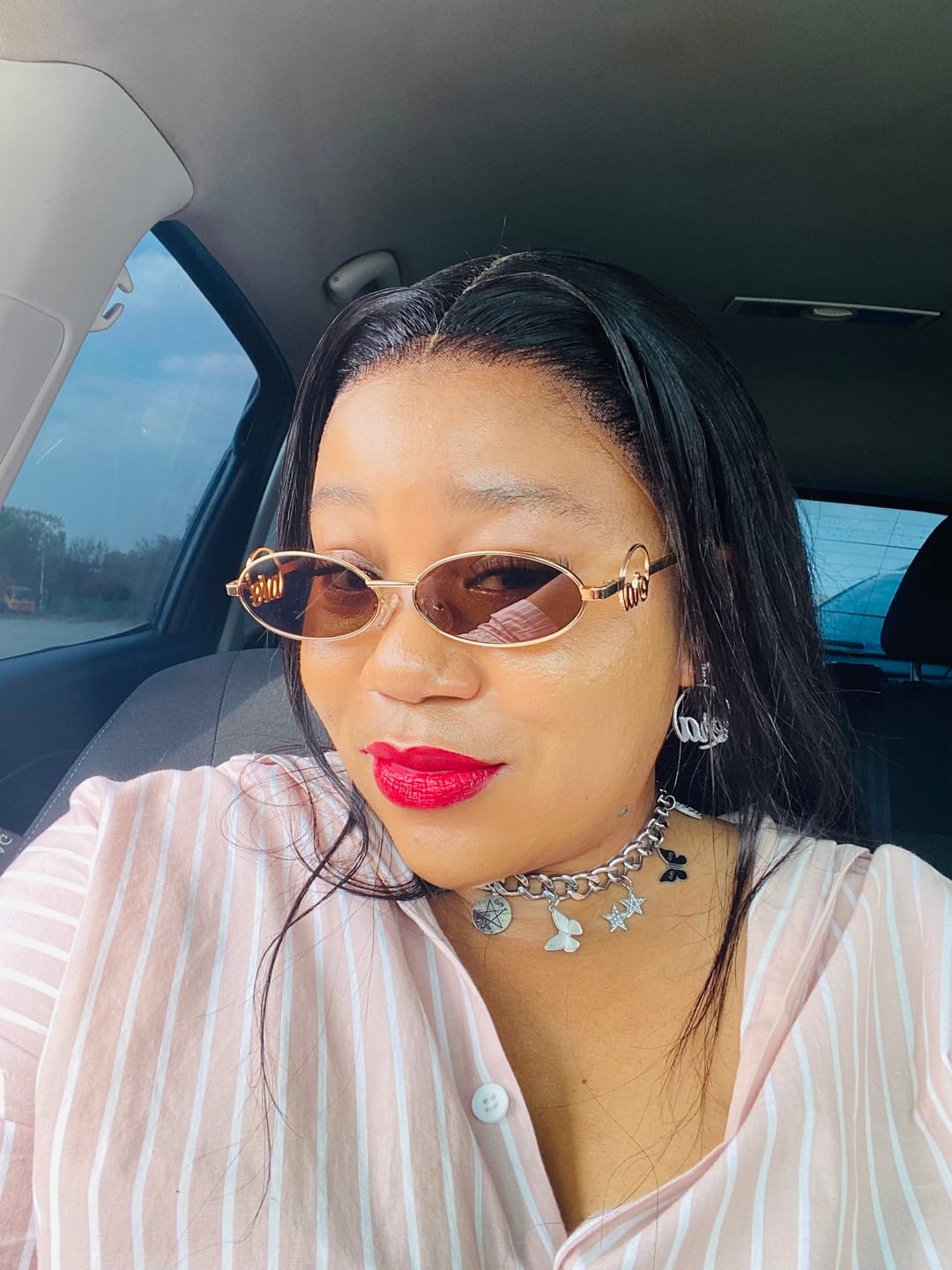 Customer photo review of Muse Logo Sunglasses – Gold Edition