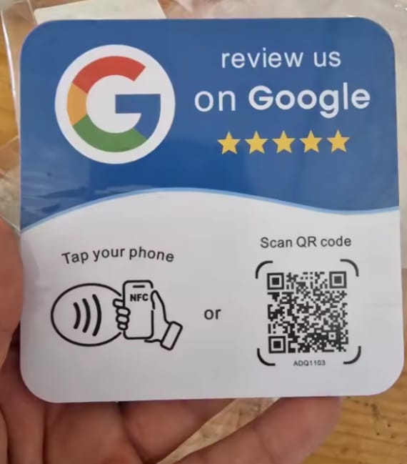 Customer photo review of Placa NFC para reseñas de Google