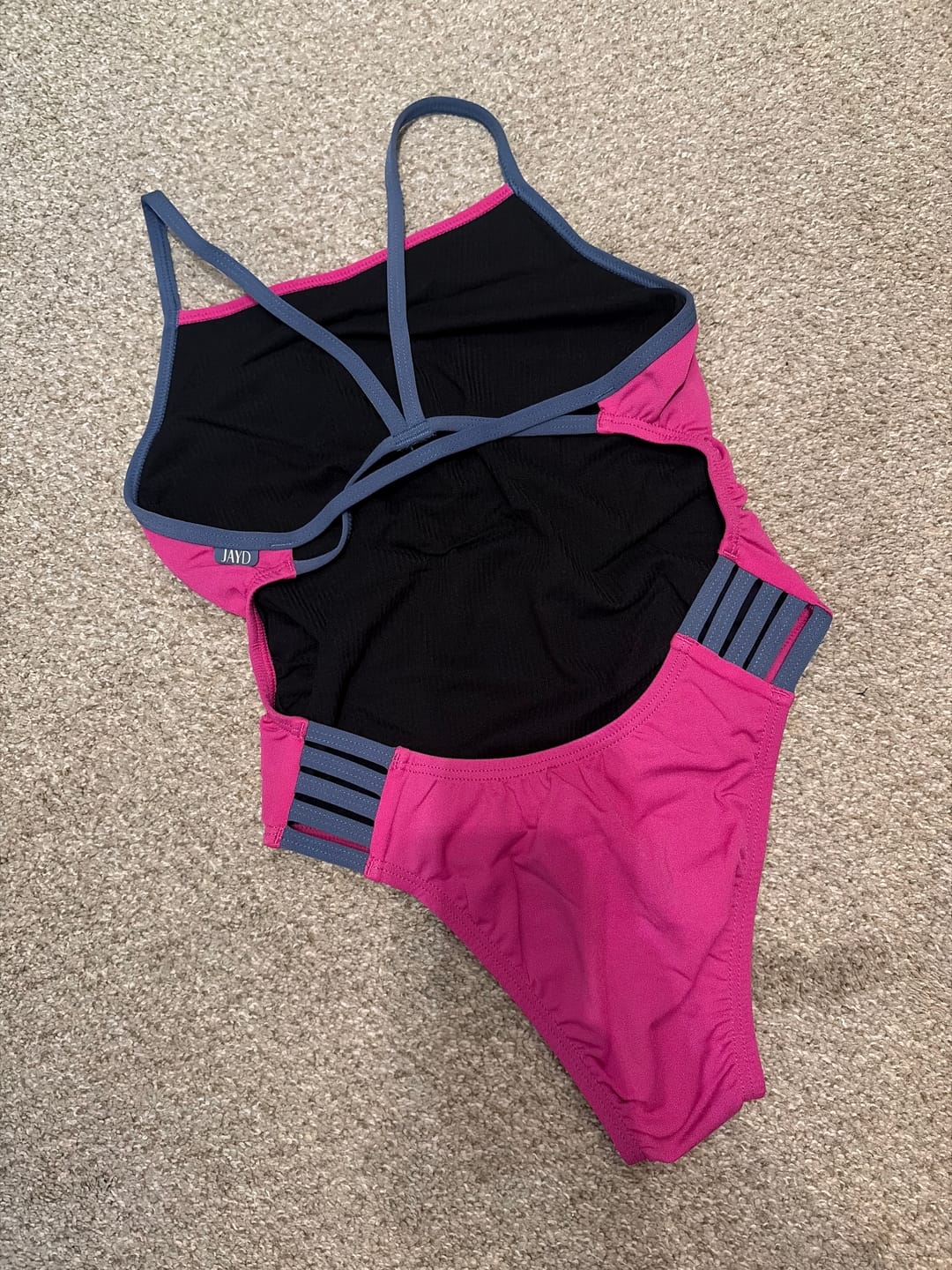 Customer photo review of LENNOX ONE PIECE - Orchid | Storm