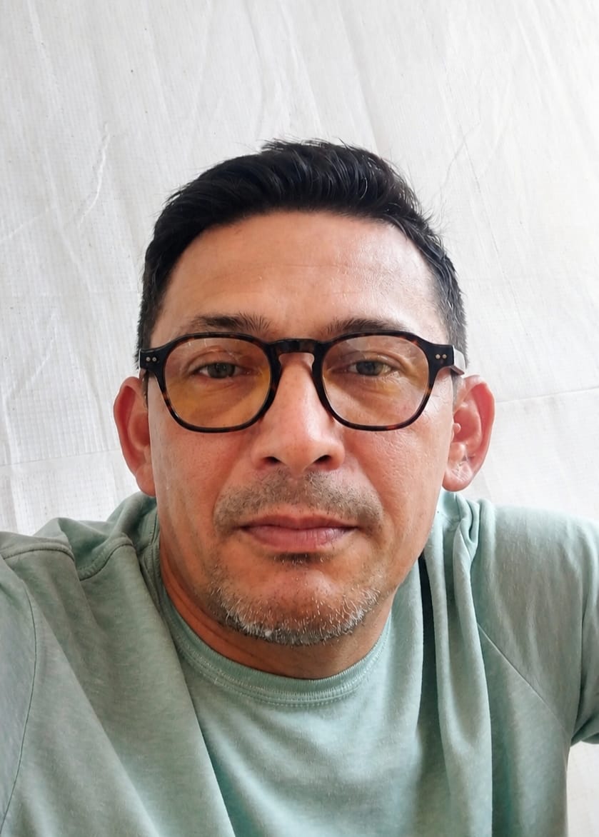 Customer photo review of Óculos de Grau Udine