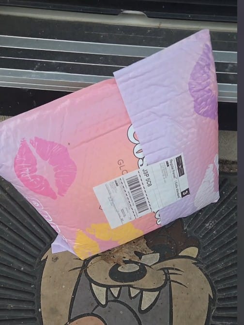 Customer photo review of Shipping Protection by Route