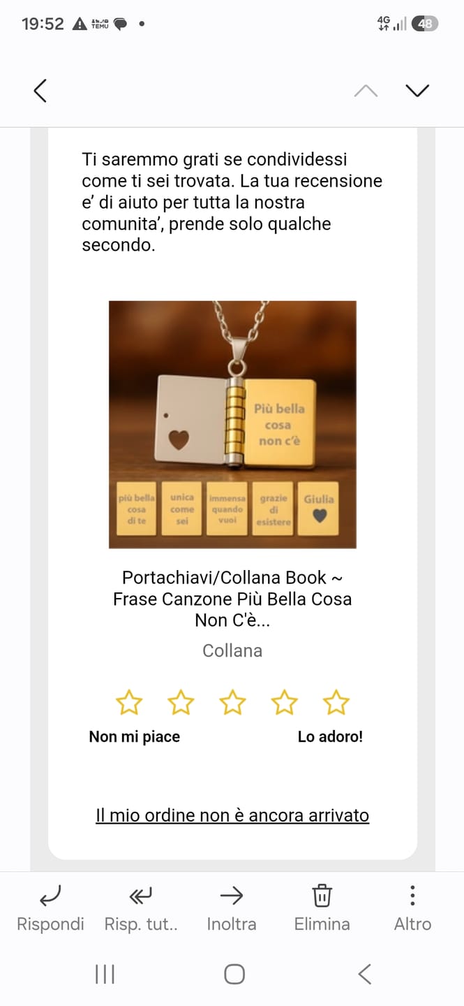 Customer photo review of Portachiavi/Collana Book ~ Frase Canzone Più Bella Cosa Non C'è...