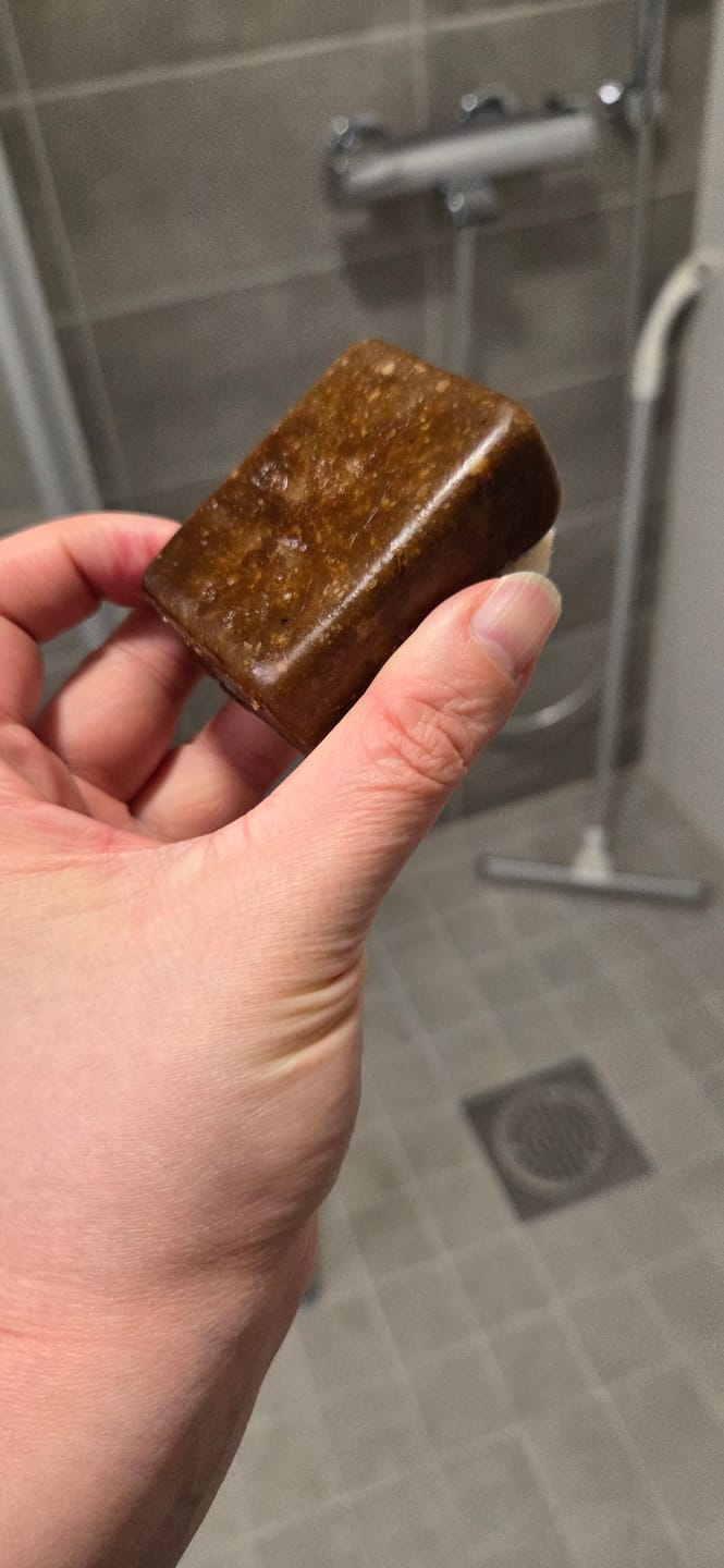 Customer photo review of Metsäbiomi Palasaippua Clean Dirt