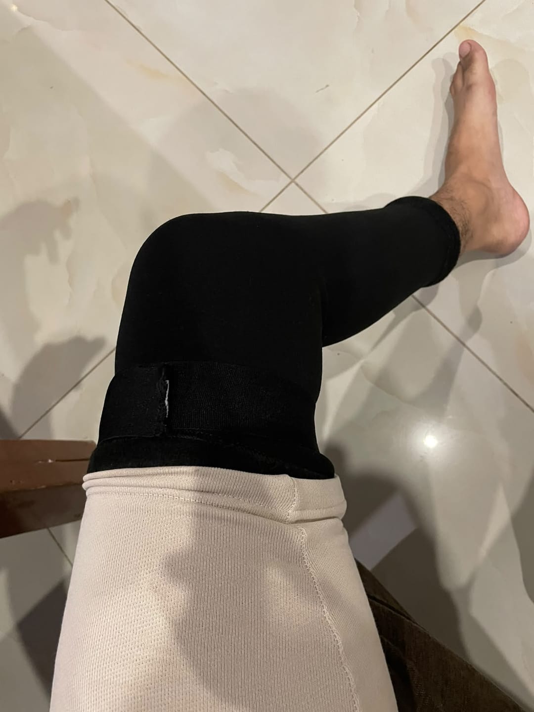 Customer photo review of Velvet Knee Warmer for Men & Women