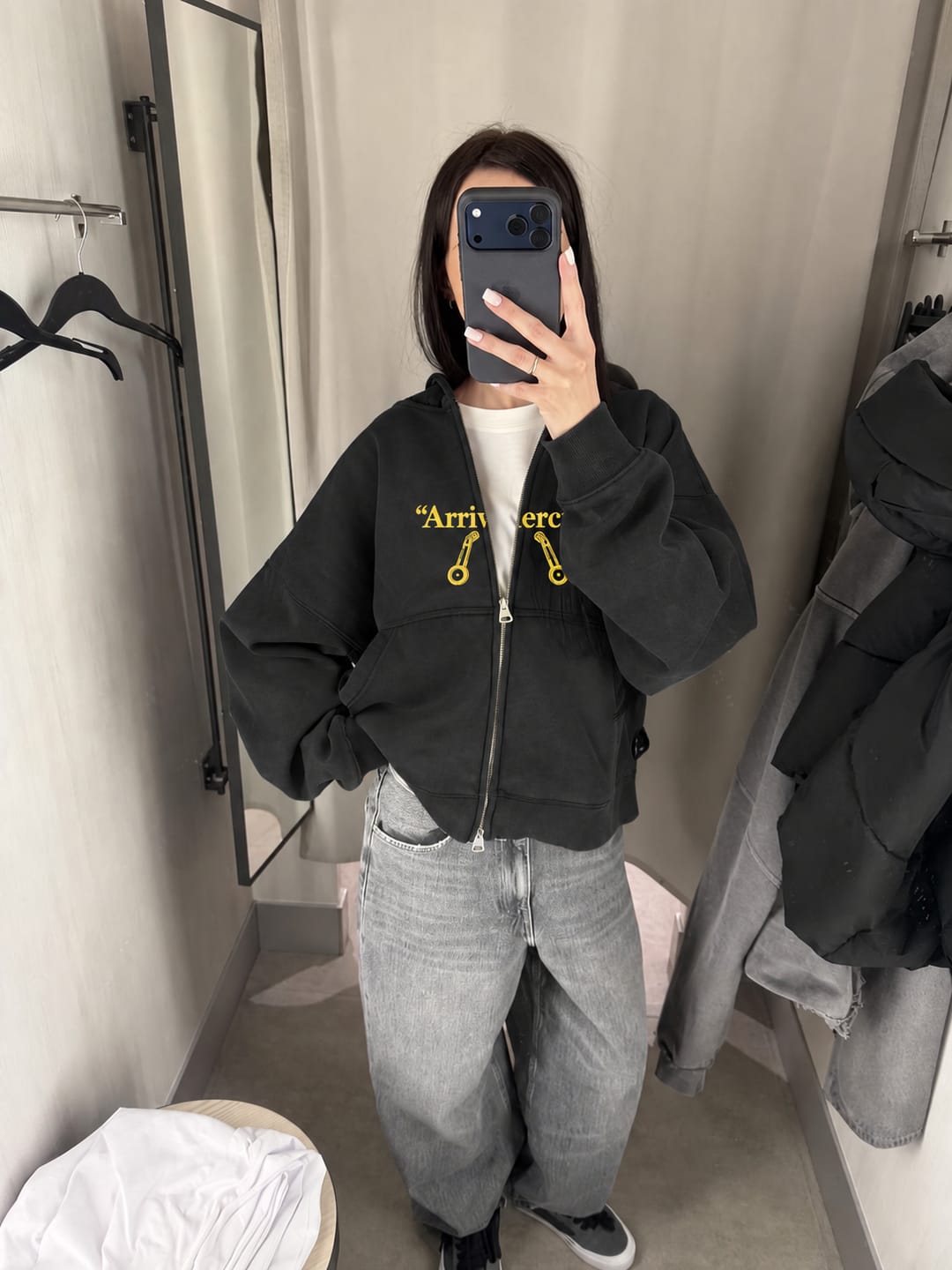 Customer photo review of ARRIVIDERCI BLACK ZIP UP HOODIE