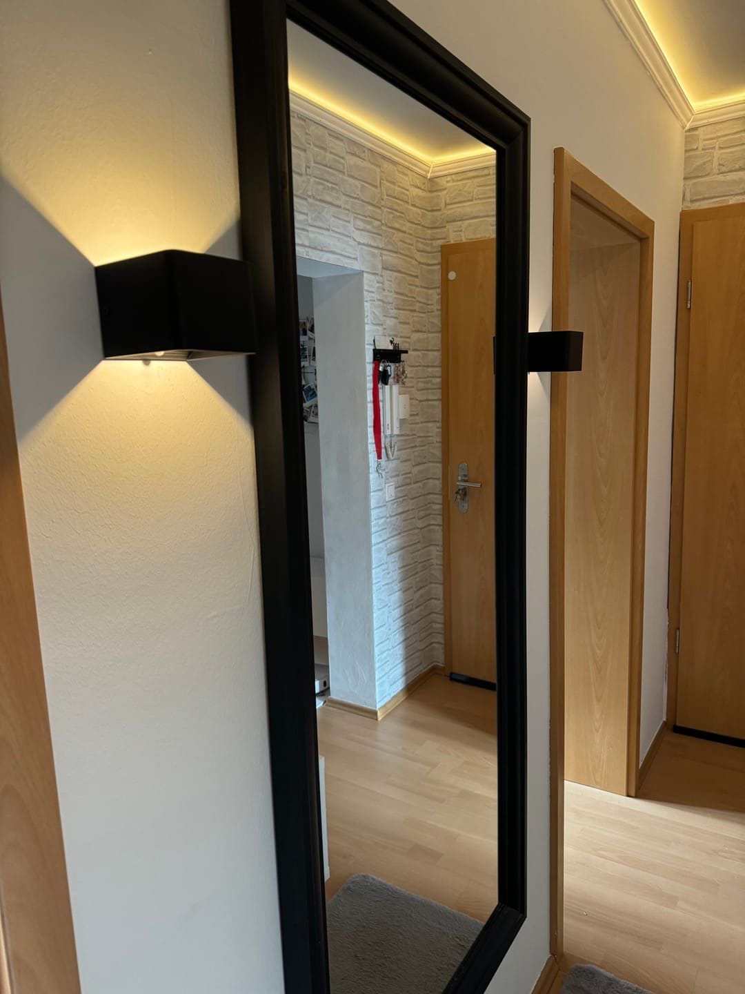 Customer photo review of Lichtwolke™ | RGB Luxus Wandleuchte ohne Bohren