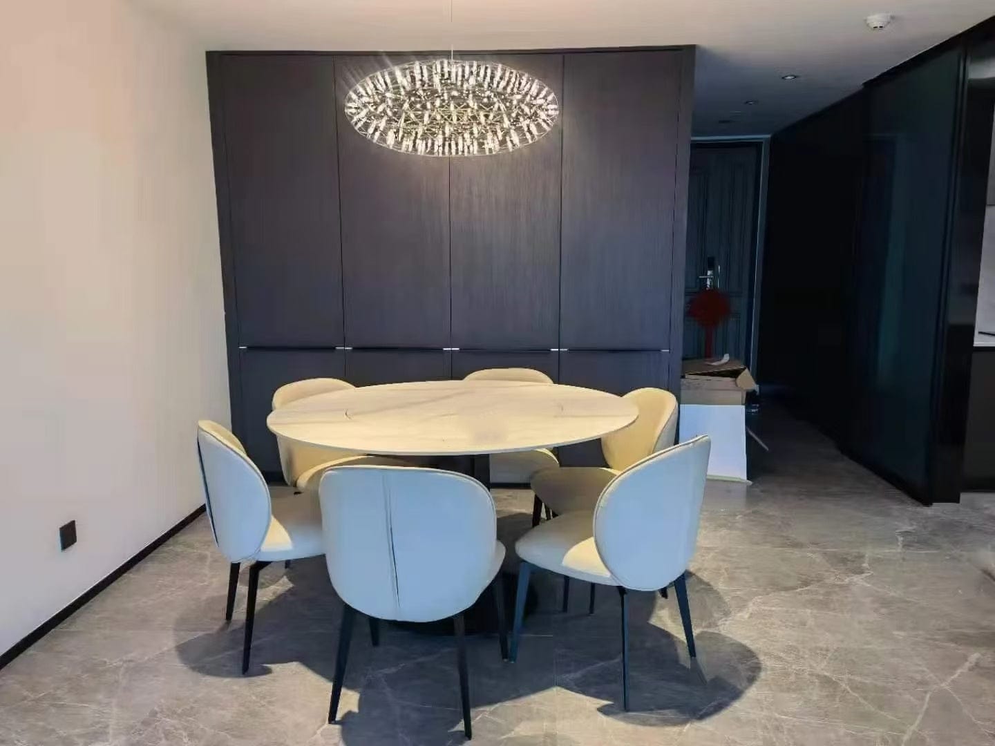 Customer photo review of Sparkling Raimond LED Elliptical Pendant Light