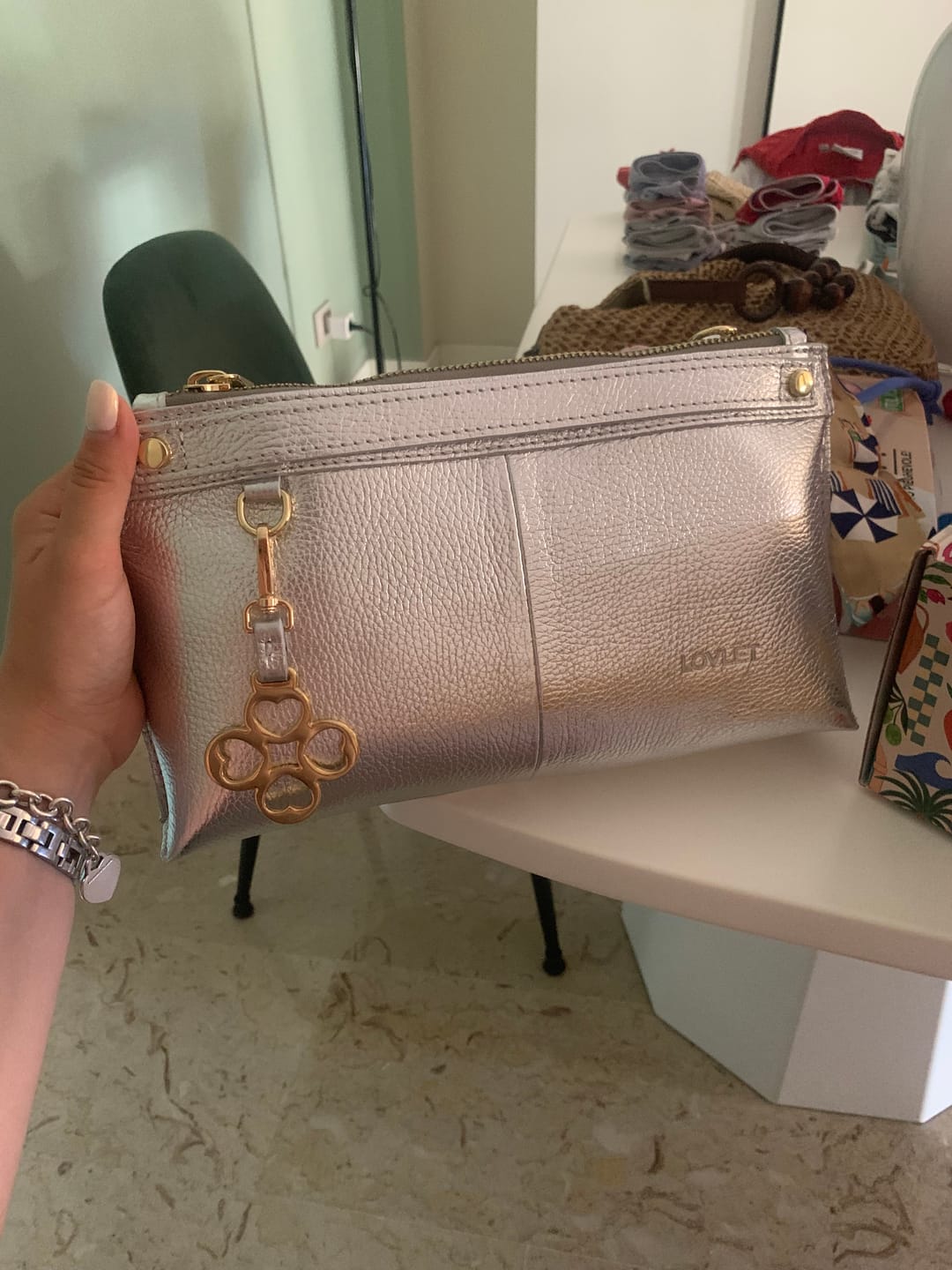 Customer photo review of BORSA SOFY BAGUETTE SHINE ARGENTO