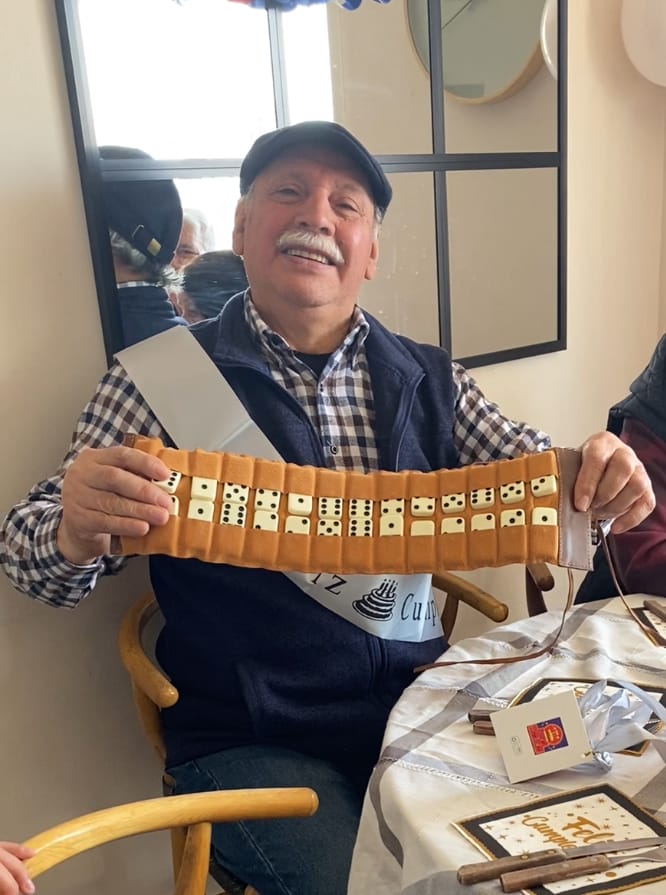 Customer photo review of Juego de Dominó