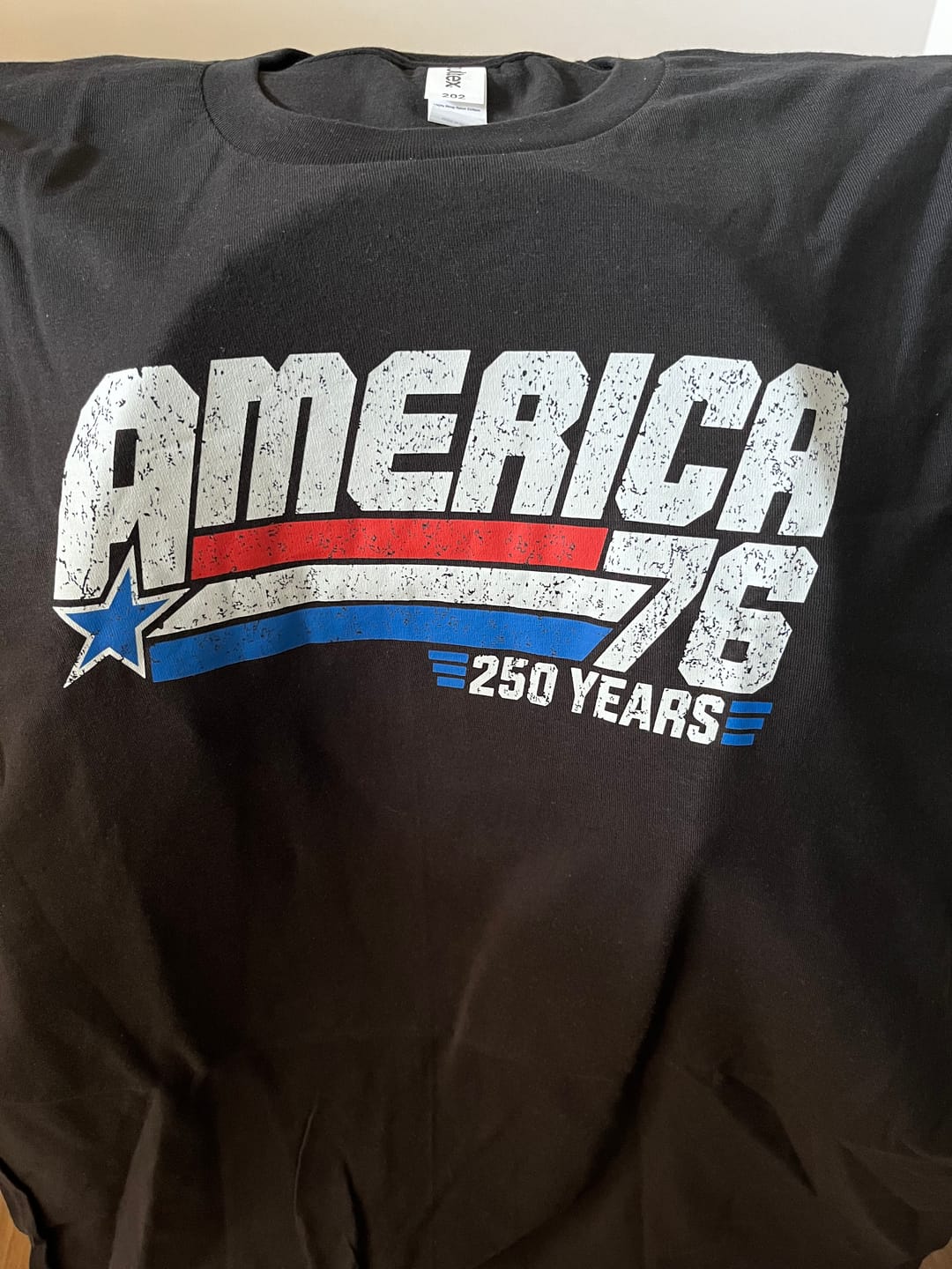 Customer photo review of Free America 76 T-Shirt