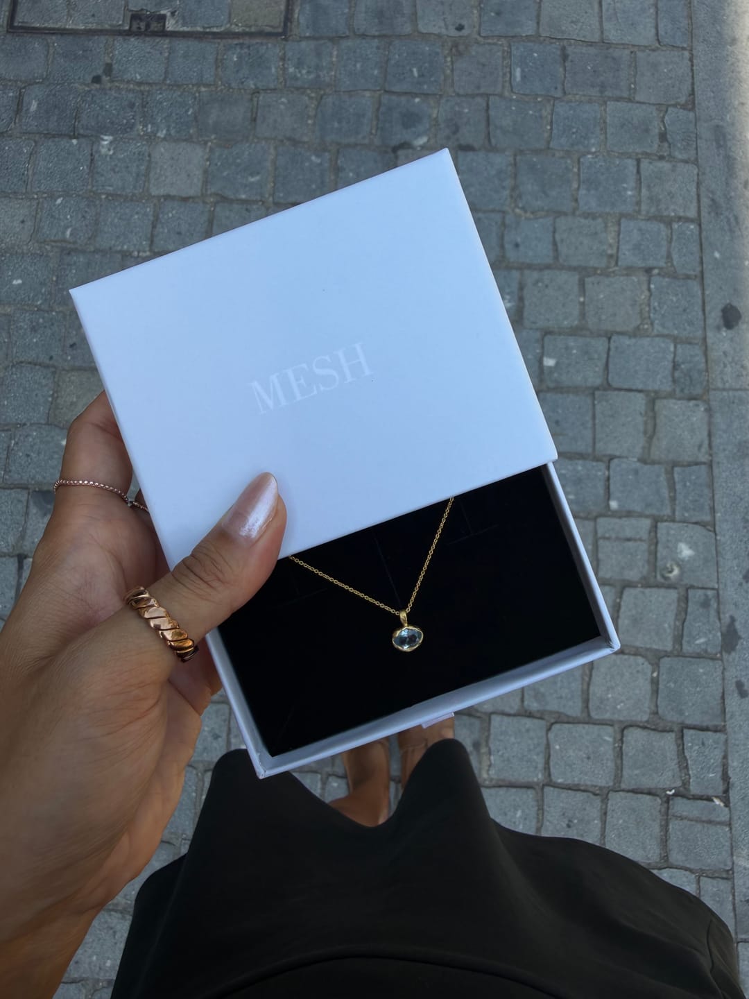 Customer photo review of Colar Stella