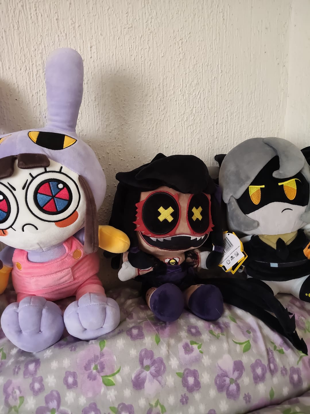 Customer photo review of Cyn Plush