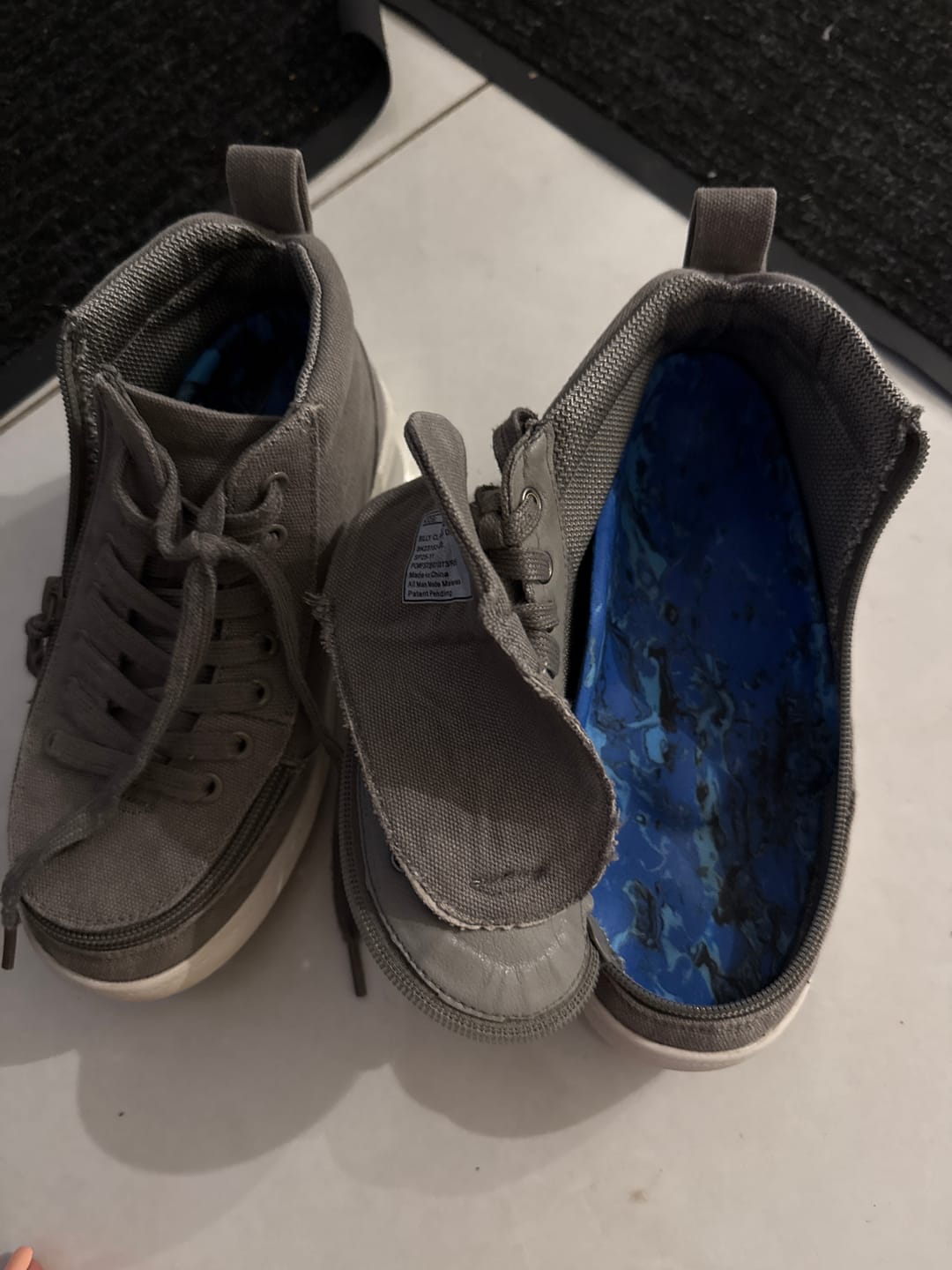 Customer photo review of Dark Grey BILLY Classic D|R II High Tops