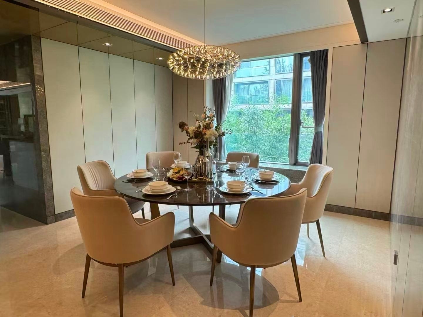 Customer photo review of Sparkling Raimond LED Elliptical Pendant Light