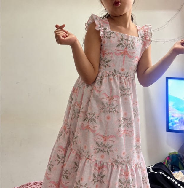 Customer photo review of Vestido Largo para niña - Sara