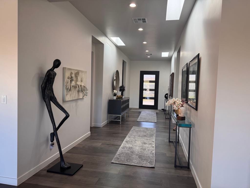 Customer photo review of Tall Figurative Statue #WH036