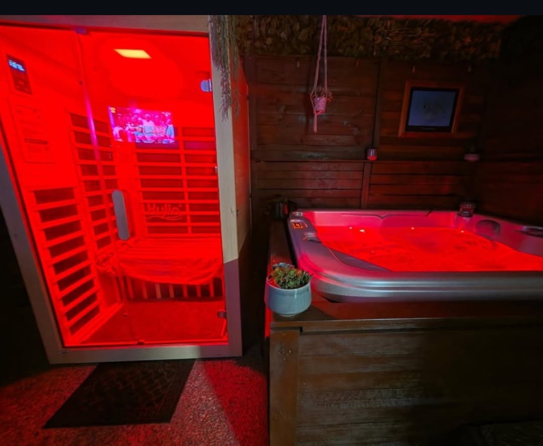 Customer photo review of Kylin Low EMF Carbon Infrared Sauna Room 2 Person H6203 (Floor Heater included)