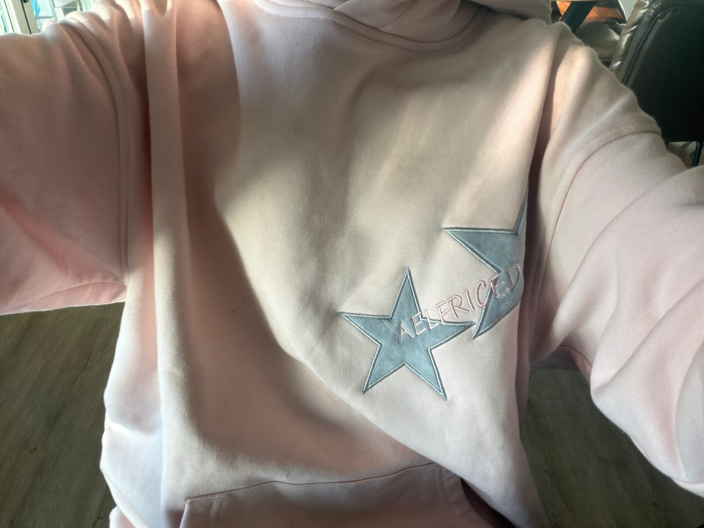 Customer photo review of Aelfric Eden Star Color Contrast Hoodie