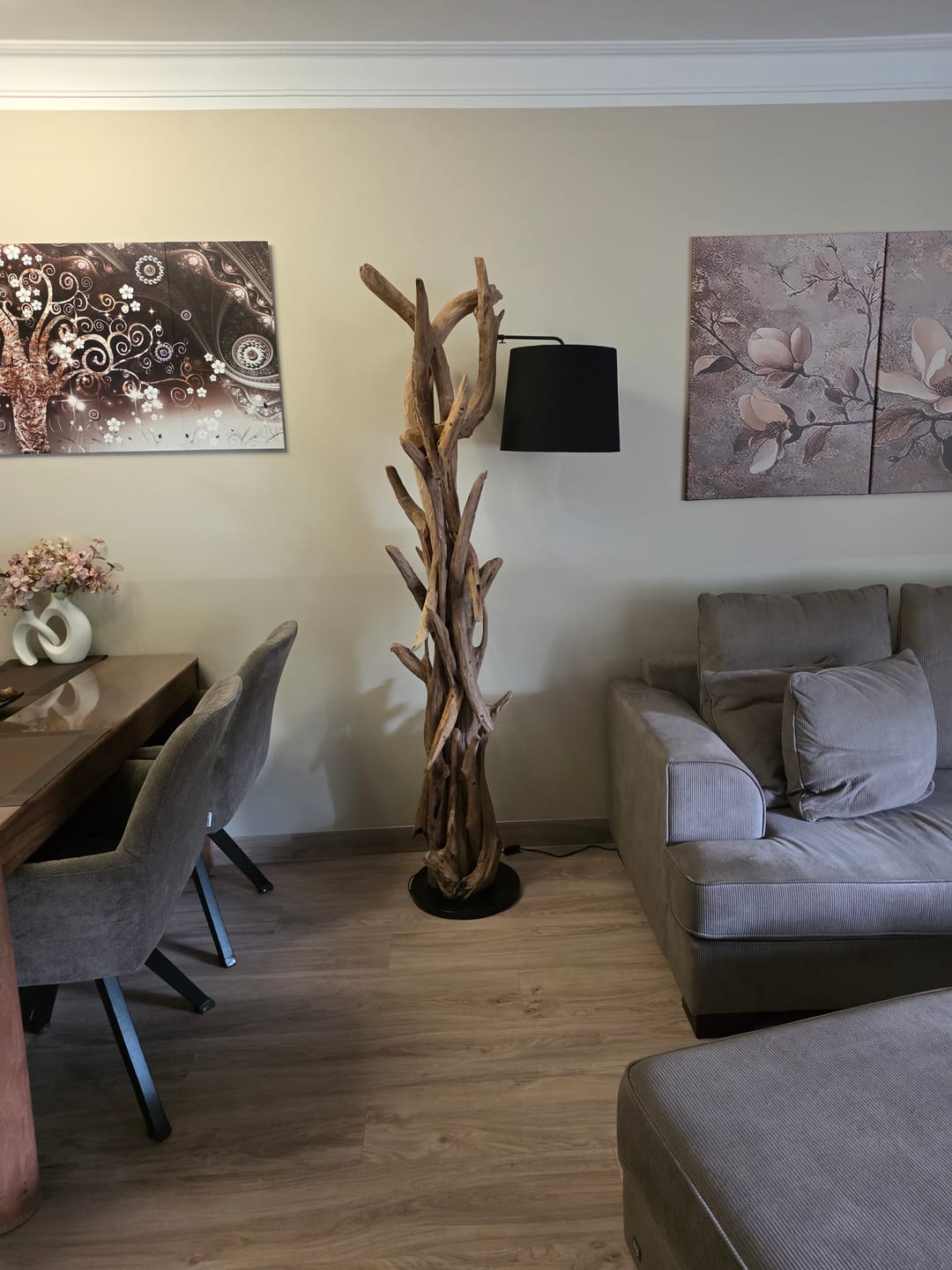Customer photo review of Wurzel Holz Lampe MORGAN inkl. Lampenschirm Schwarz