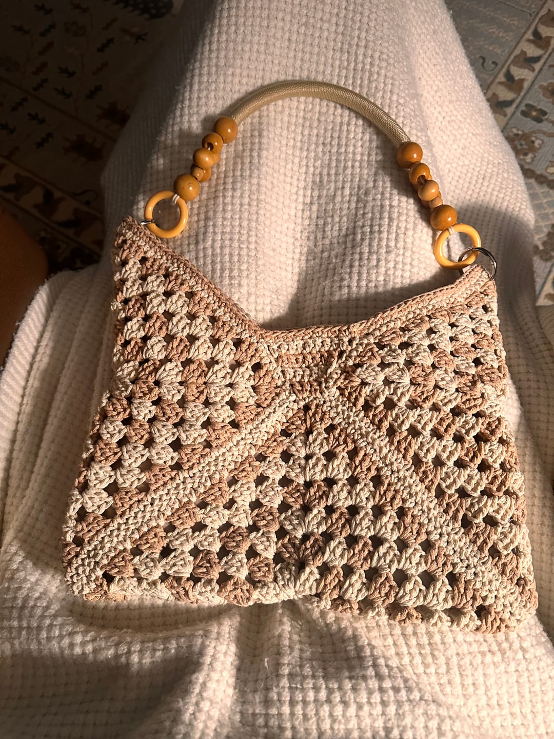 Customer photo review of Sunny Holiday shoulder bag crochet kit