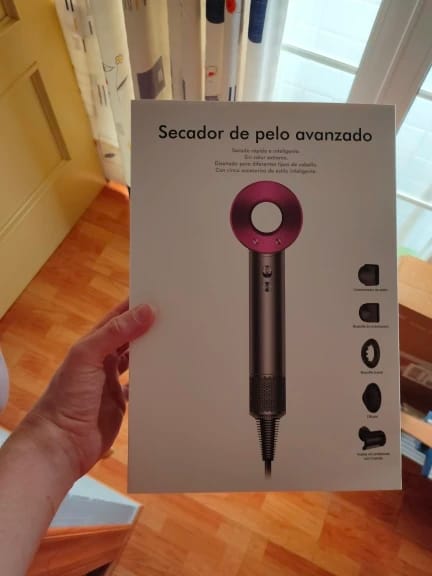 Customer photo review of Secador de pelo profesional con cabezales imantados
