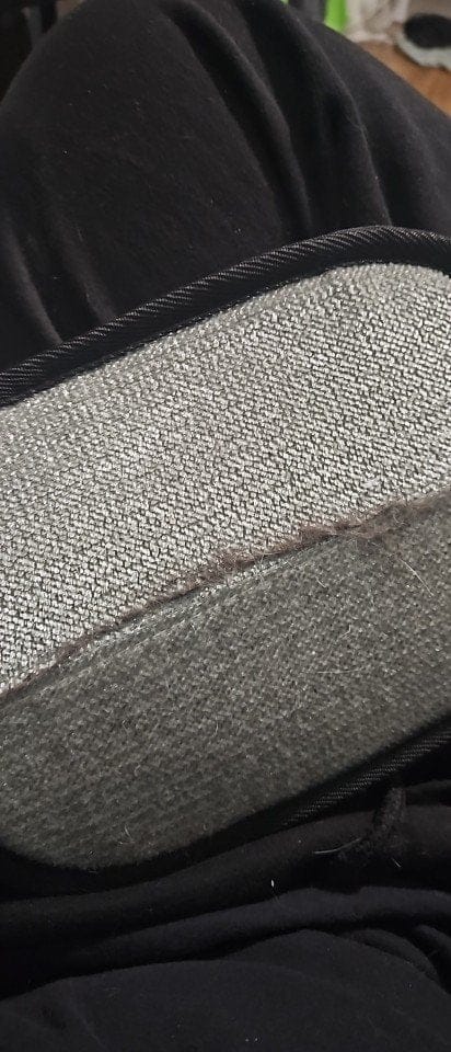 Customer photo review of Gant Anti-Poils Aquelie™ — Un intérieur propre et sans poils en quelques secondes