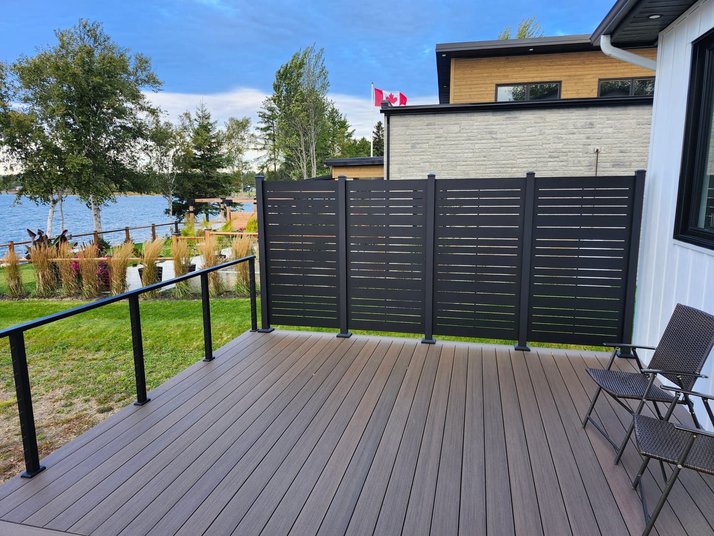 Customer photo review of Privacy Screen (Horizon)