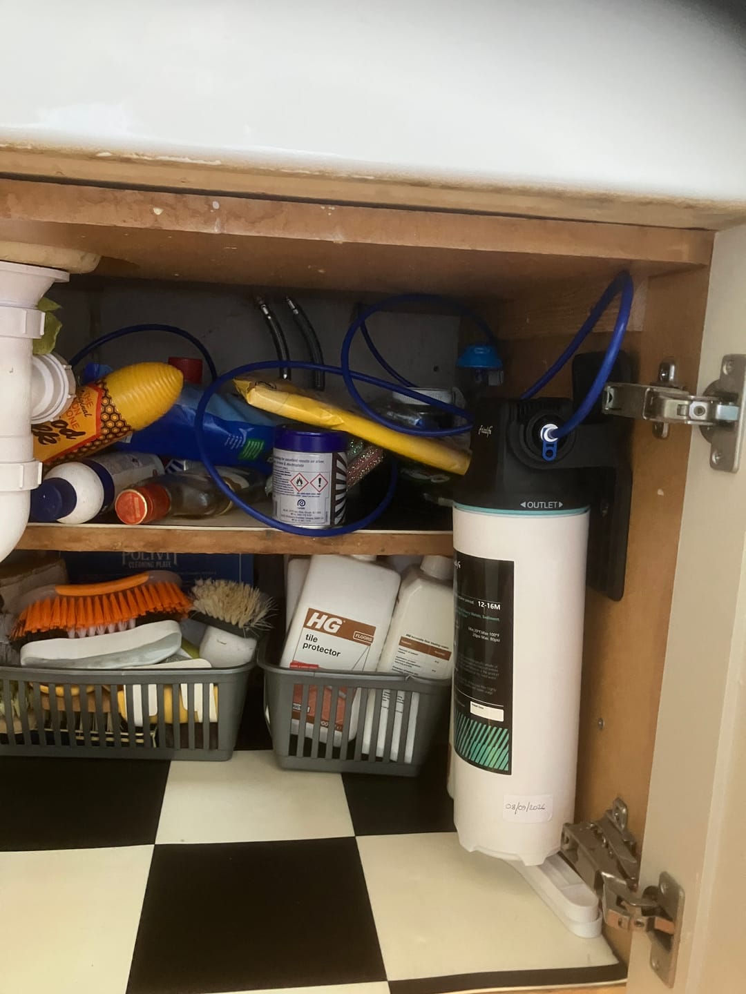 Customer photo review of Frizzlife PLC10 Replacement Filter Cartridge For FK99/SW10/SW10F Under Sink Water Filter System