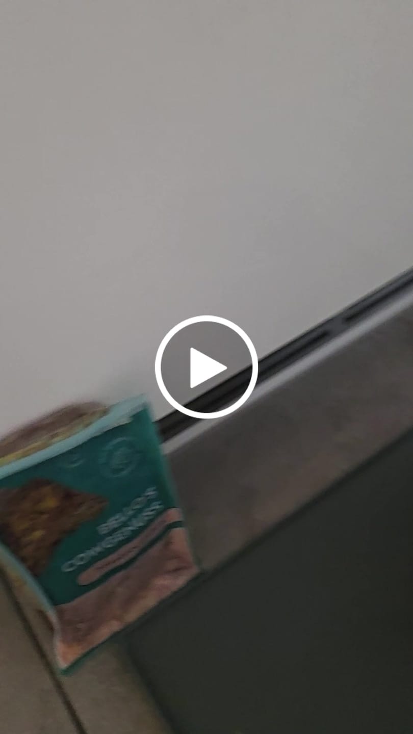 Customer video review of Frischfutter für Energiebedarf von 624 kCal/Tag