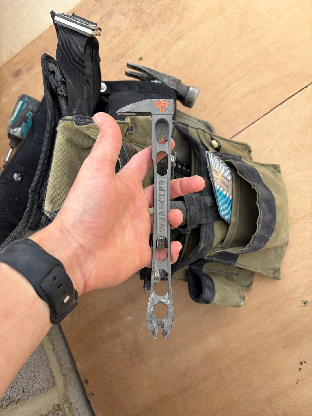 Customer photo review of Wrango Tools | 9.5in Titanium Cats Paw Pry Bar