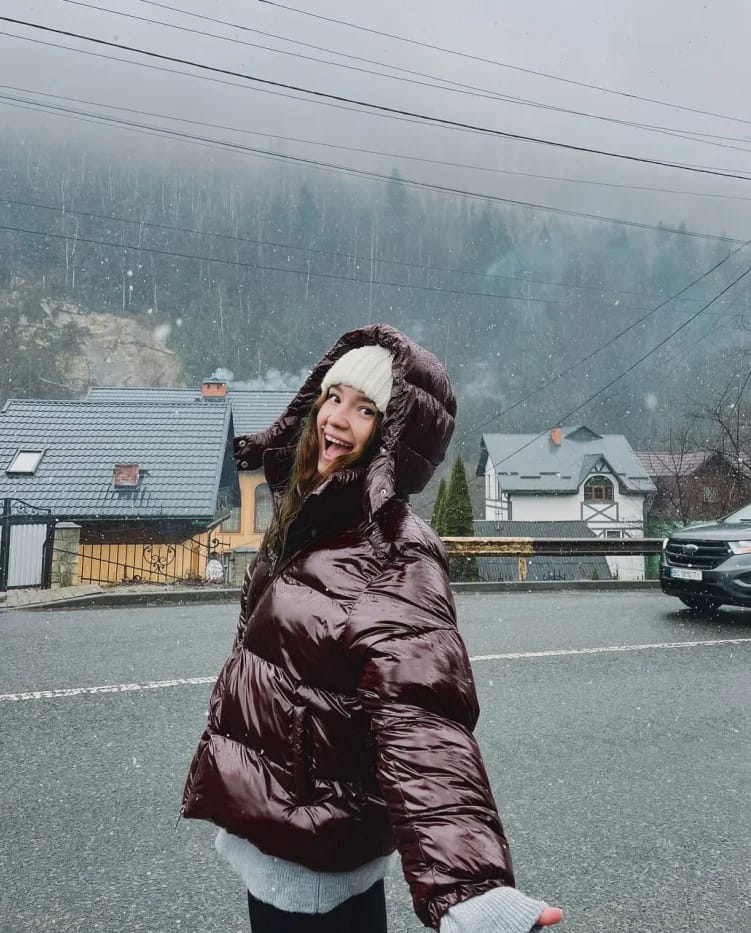 Customer photo review of Gina Hooded Glossy Puffer Jacket