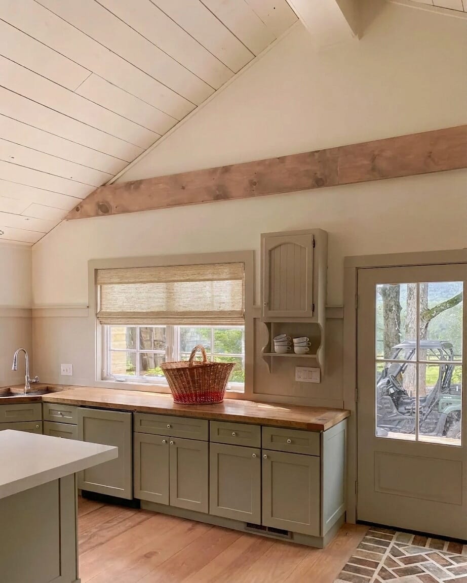 Customer photo review of Eden Handwoven Natural Ramie Motorized Bamboo Shade