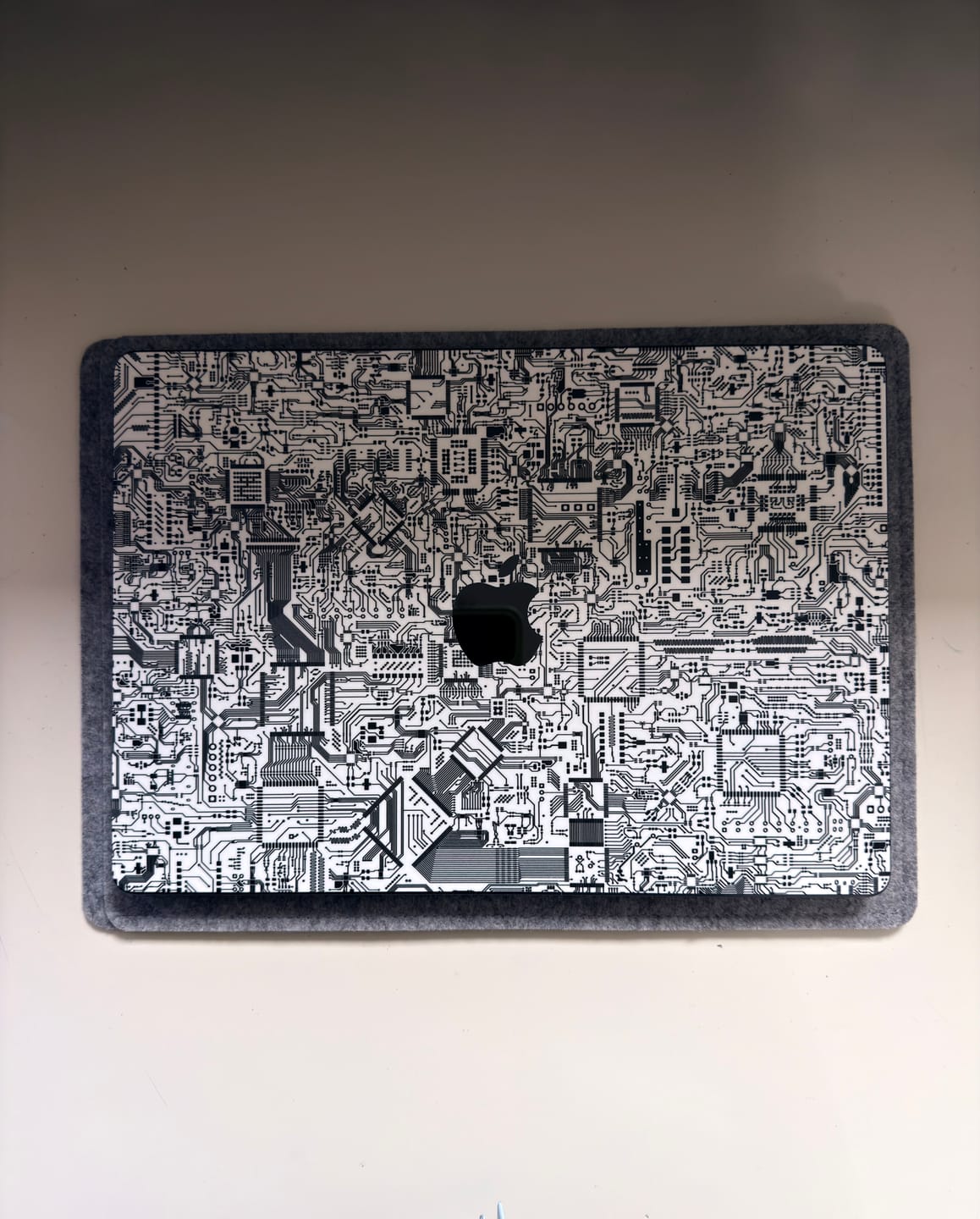 Customer photo review of simple sleeve for macbook