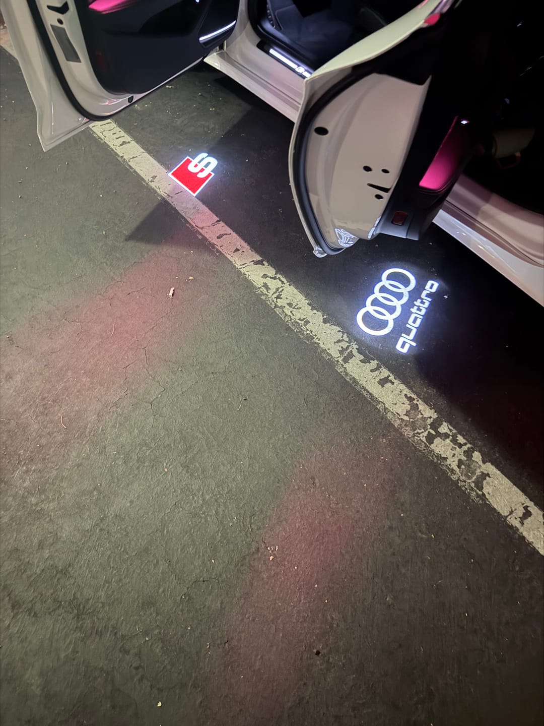 Customer photo review of AUDI DOOR LIGHTS